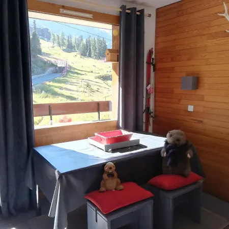 Mon A - Plagne Bellecote Résidence 3000 *